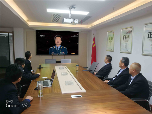 壹号娱乐 - NG大舞台,有梦你就来